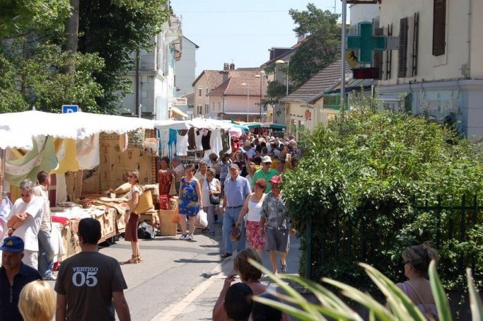 Deville Town Market Ville de Divonne-les-Bains