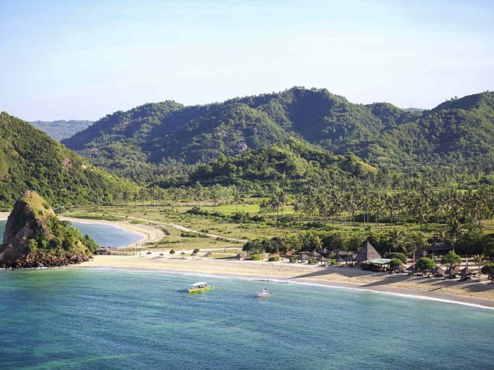 Lombok is a great tourist and beach destination