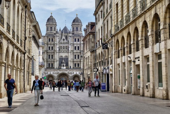 Dijon shines with the magic of history