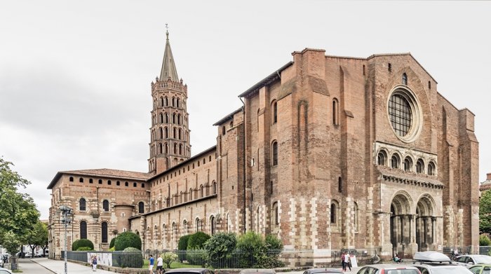 Saint Cernin Church is a huge historical cathedral, and one of the most famous architectural monuments in the city of Toulouse