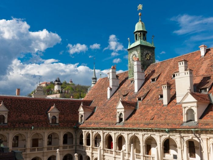 1581281033 320 The most beautiful tourist place in Austrian Graz - The most beautiful tourist place in Austrian Graz