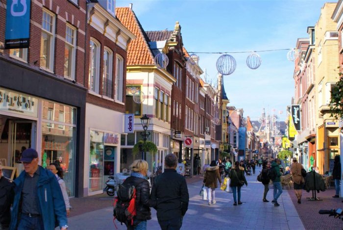 The streets of shopping in Alkmaar