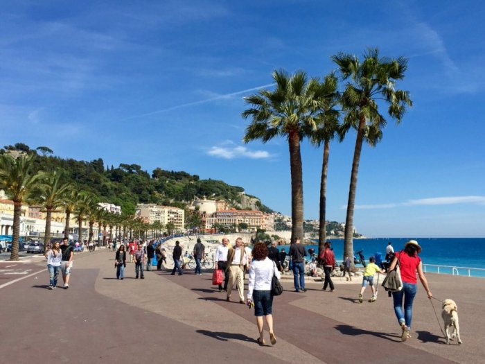     The Promenade des Anglais