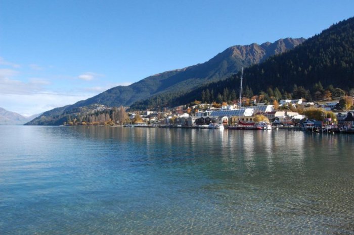 From Lake Wakatipu