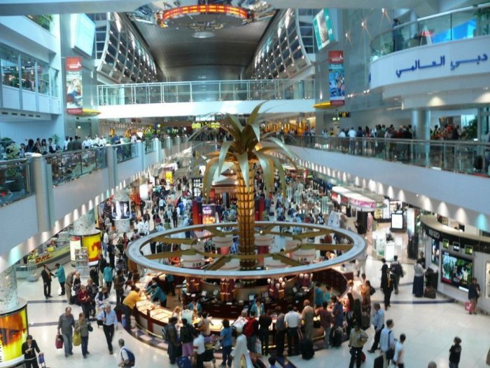 Dubai International Airport (UAE) - 89.1 million passengers