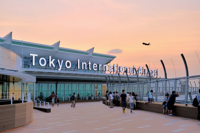 Tokyo Haneda Airport (Japan) - 87.1 million passengers