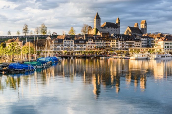 Rapperswil, the City of Roses