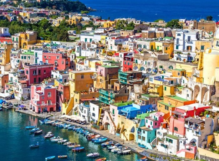 Gorgeous beauty in Procida