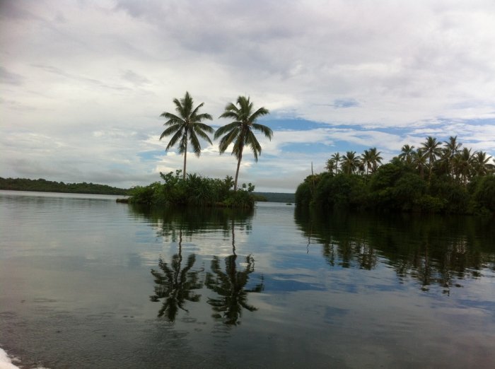 Lake Tigano is located on Rennell Island, which is also one of the favorite tourist destinations in Solomon Islands