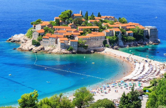 Spectacular recreation in Montenegro