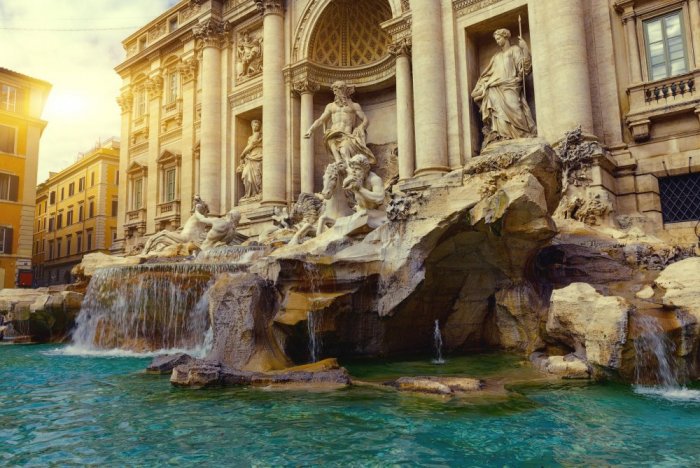 The characteristic Trevi Fountain