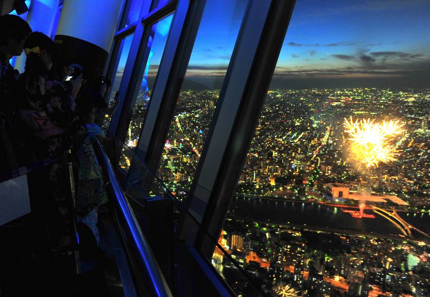     Inside Tokyo Sky Tree