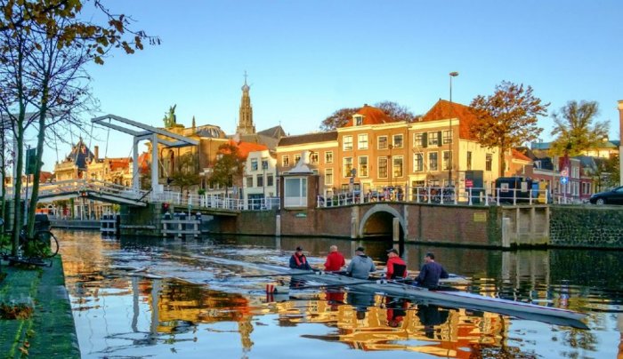 The pleasure of tourism in Amsterdam