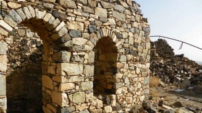 Shamsan Castle