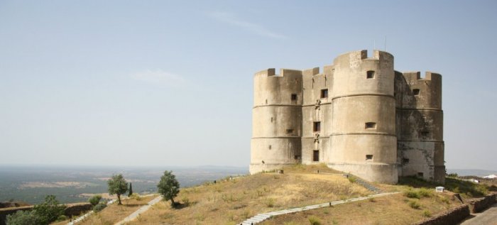 Evoramonte Castle