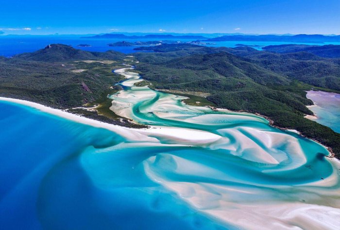 White Sandy Islands, Australia Whitsunday Islands, Australia