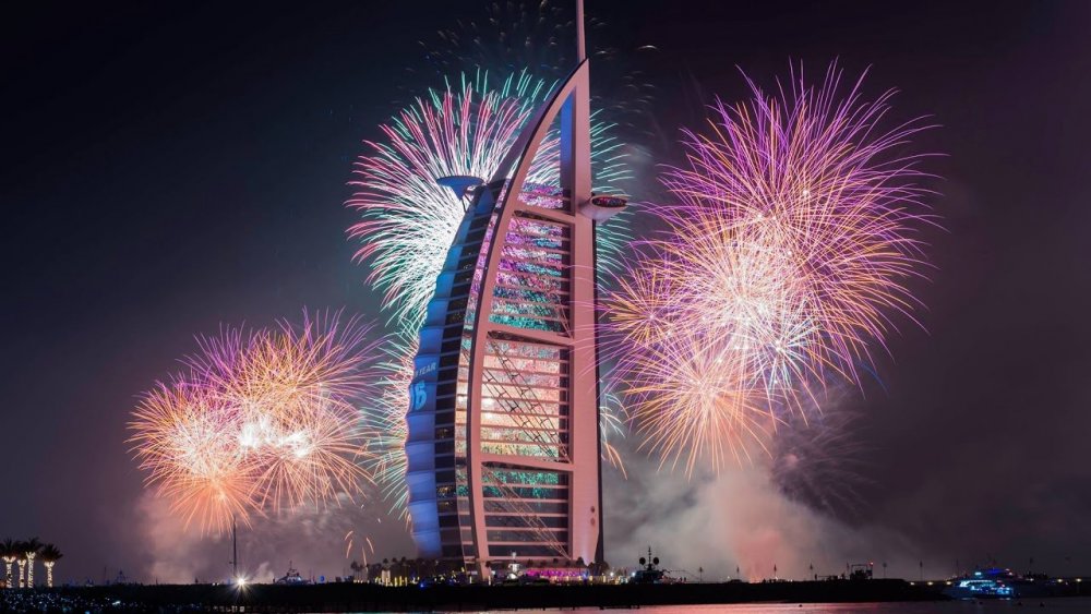     Fireworks in Burj Al Arab