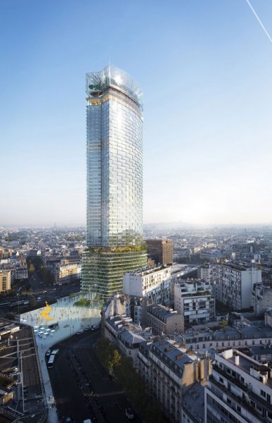     The Montparnasse Tower may not be as famous as the Eiffel Tower as a tourist destination and a great location for watching New Year celebrations