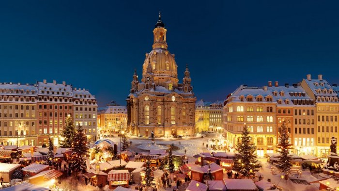    The atmosphere of Dresden in winter