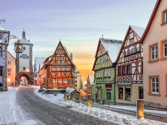 A picturesque winter setting in Rothenburg