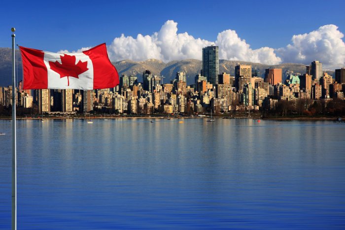 Tourist Canada Visa .. Types and methods of obtaining it