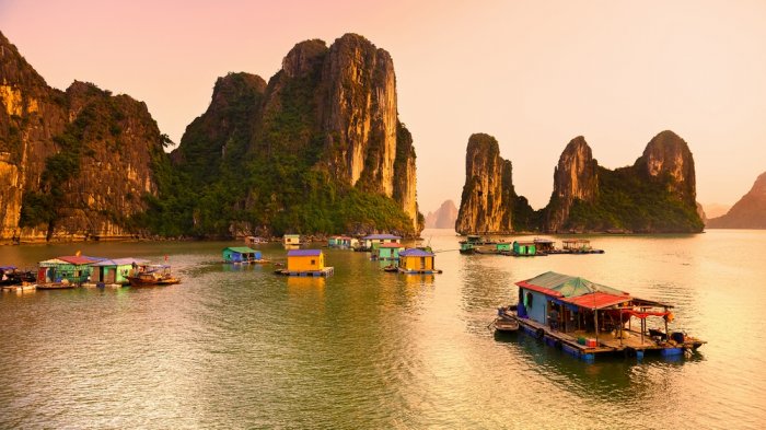 Make sure of the required visa before visiting Vietnam
