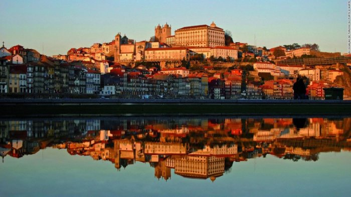 A scene from Porto