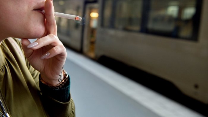 Smoking is not permitted in Sweden in all enclosed public places including markets and shops