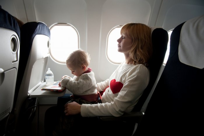 The most important needs of the infant while traveling