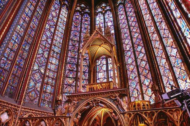 Sainte-Chapelle is one of the most famous places of tourism in Paris