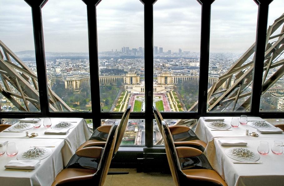 The Eiffel Tower is one of the most important tourist places in Paris - the Eiffel Tower Restaurant