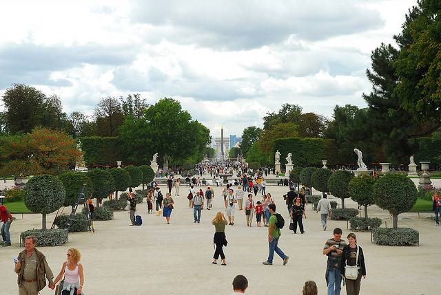 The Tuileries Gardens is one of the most beautiful gardens in Paris 