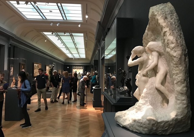 The Rodin Museum is one of the most famous landmarks of Paris