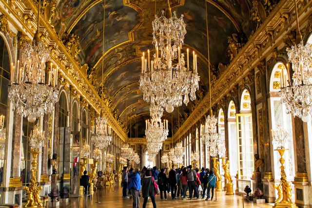 The most beautiful palaces of Paris