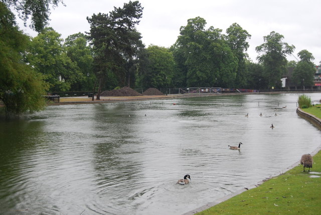 Canon Hill Park is one of the most important tourist places in Birmingham