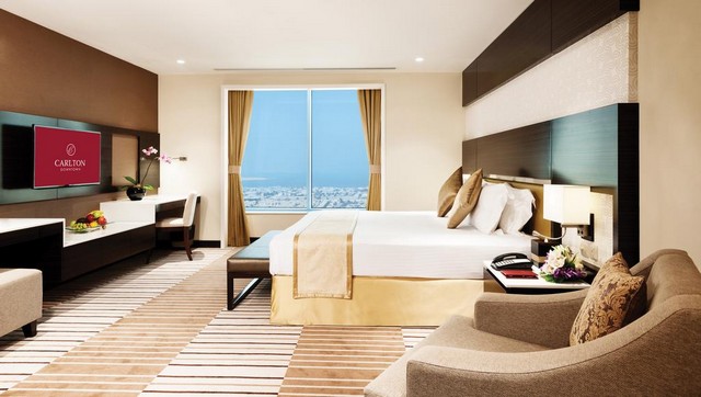 Dubai hotels, Sheikh Zayed Road, 4-star, famous for providing all amenities