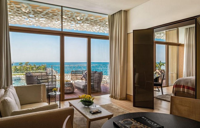 Dubai is a direct seaside resort with a wonderful terrace