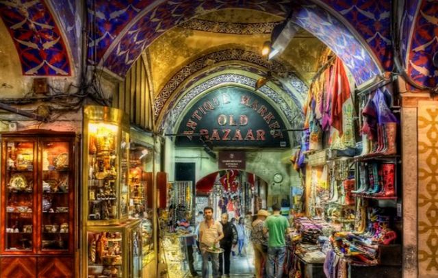 Istanbul cheap popular markets