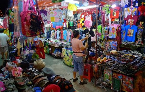 Penang night market is one of the best in Penang