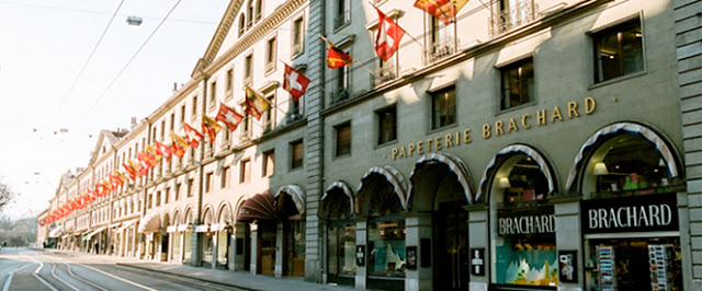 Geneva market and the best shopping places in Geneva Switzerland 