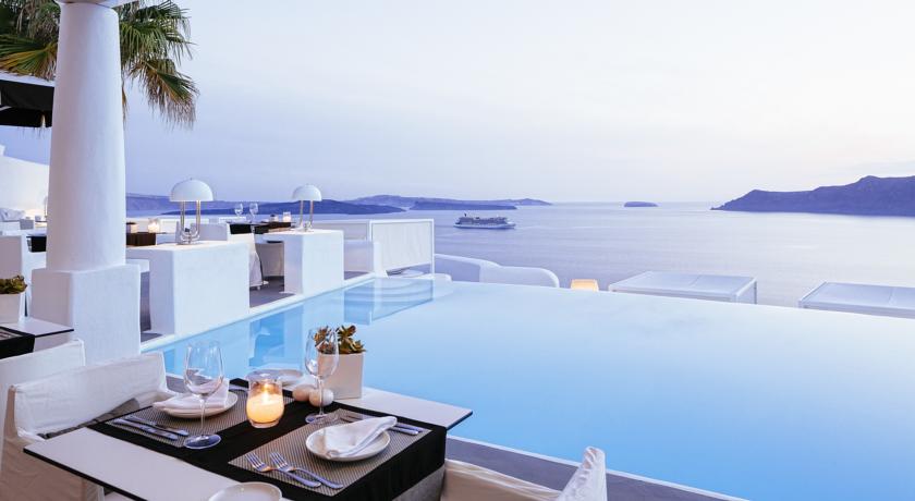 Santorini island hotels