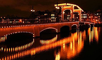 Maggiore Bridge in Amsterdam
