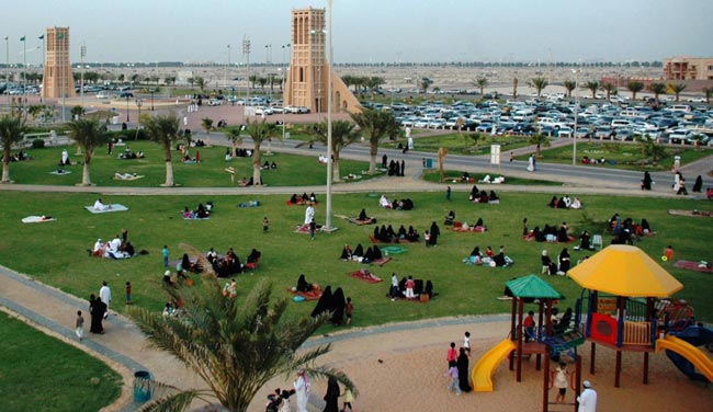Dammam waterfront is one of the best tourist places in Dammam