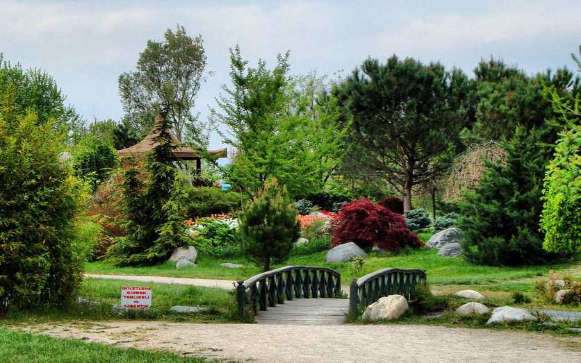 The Botanik Park (Turkish: Botanik Parkı) or the flower garden is one of the most important and largest parks in Bursa