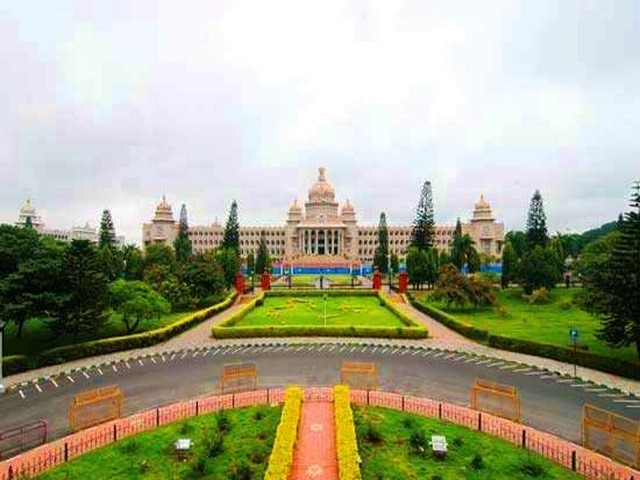 Vidana Soudha building is one of the best tourist places in Bangalore