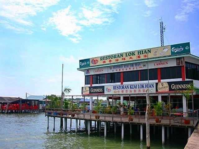 Kitam Island restaurants