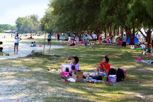 Pagan Lalang Beach is one of the best places of tourism in Selangor 