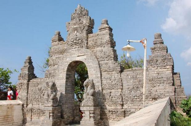 Ulu Watto Temple in Bali