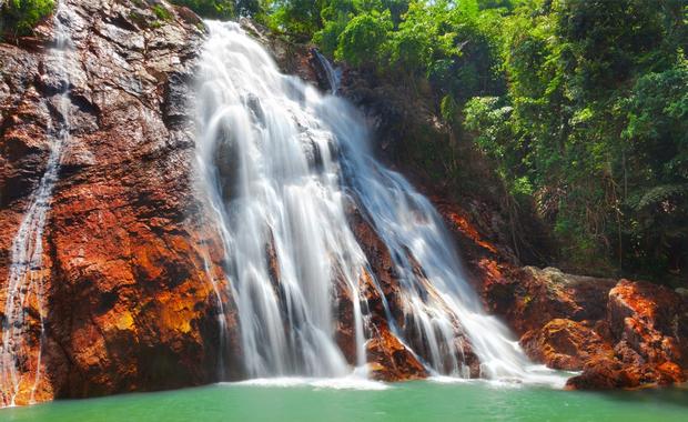 Na Muang Waterfall in Kuusamo Thailand