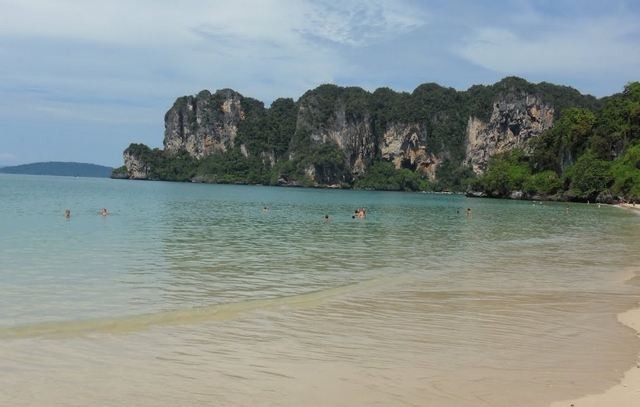 1581298703 597 The 6 best activities at Riley Beach in Krabi Thailand - The 6 best activities at Riley Beach in Krabi Thailand